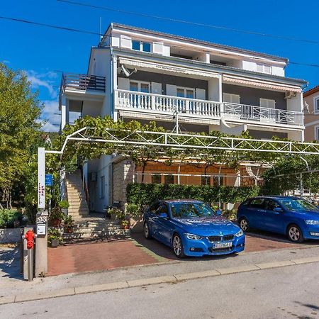 Apartments Pera Selce Exterior photo